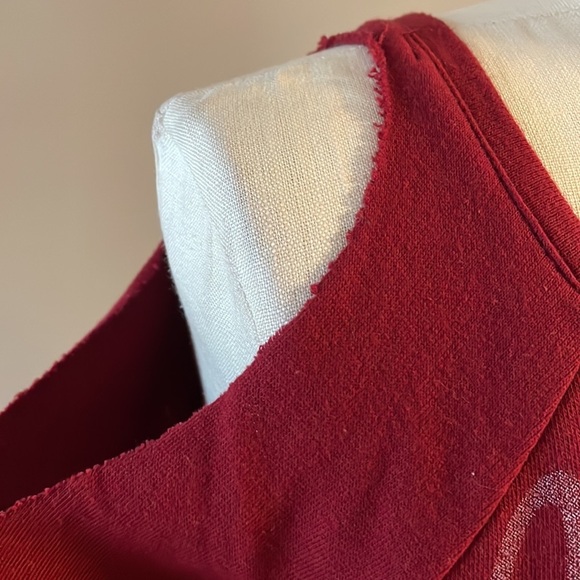 ‘Never Stop Dreaming’ crop cold shoulder light sweatshirt raw edges burgundy Med - Picture 2 of 11